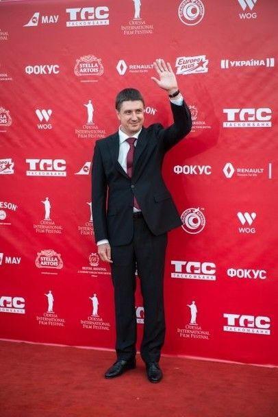 Одесский кинофестиваль, звезды и красная дорожка: опубликован фоторепортаж с открытия