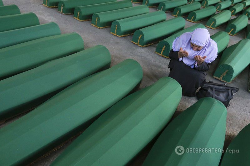 Мир вспоминает 20-ю годовщину бойни в Сребренице: опубликовано фото и видео