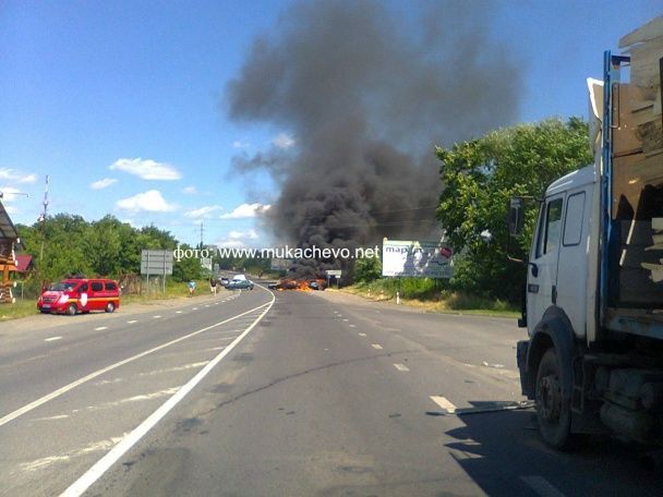 Перестрілка в Мукачеві: з'явилися нові фото з місця бійні