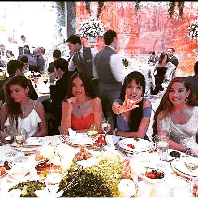 Золотые горы: шикарная жизнь детей-мажоров в Азербайджане