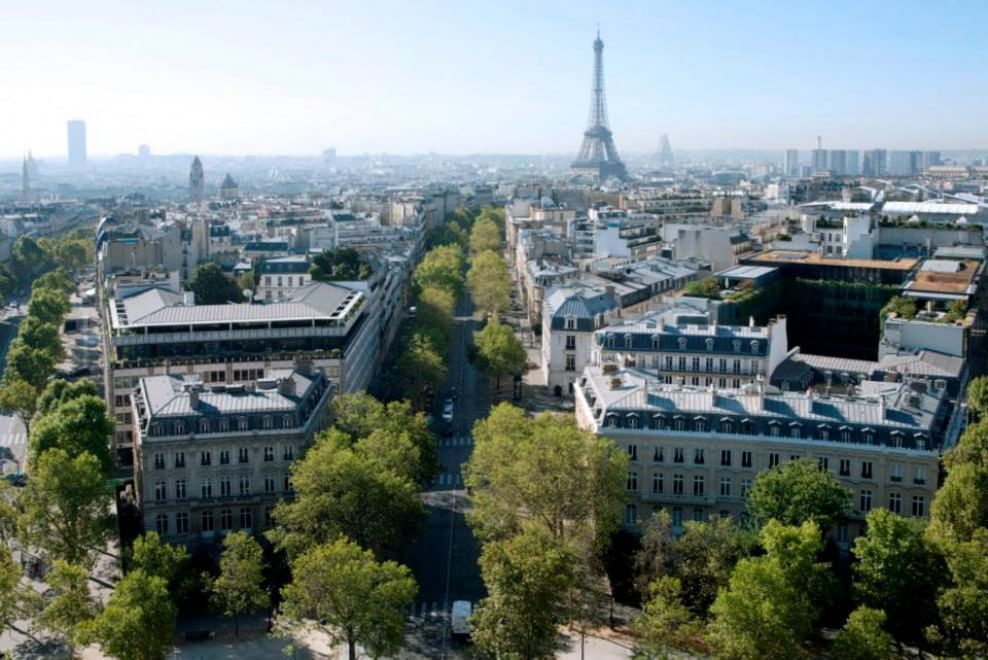 Новые высоты: в Париже построят стеклянный небоскреб-пирамиду