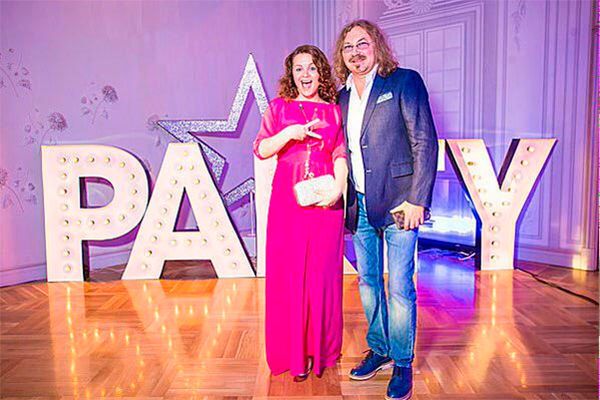 Молодая жена Игоря Николаева перестала скрывать беременность