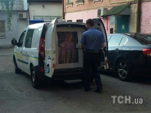 Поліція викрила бордель у центрі Києва: опубліковані фото і відео