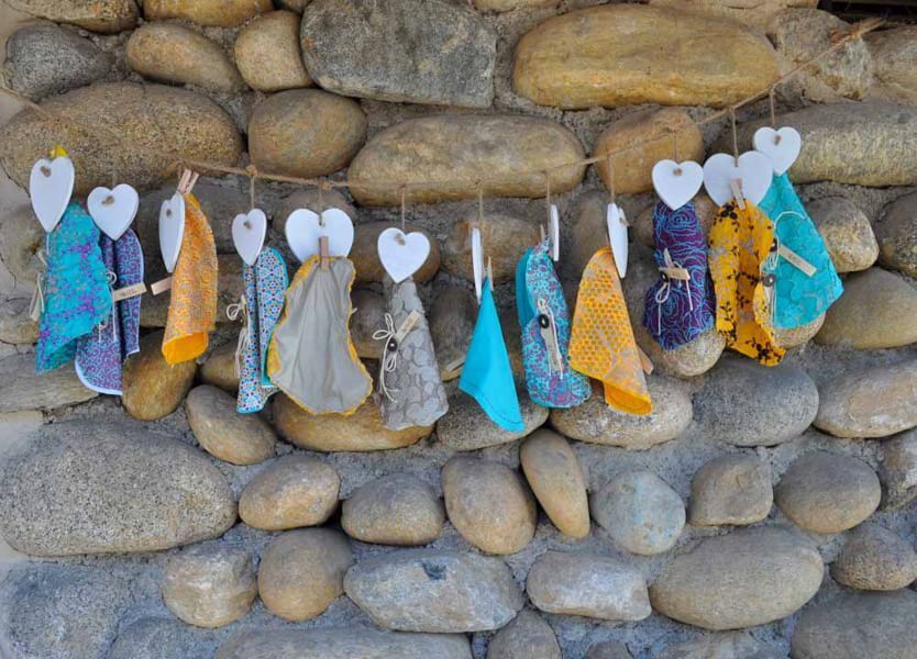 Две энтузиастки из Италии создали экологичную коллекцию купальников: фотофакт