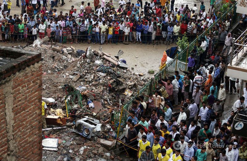 В Индии обрушился жилой дом: есть жертвы