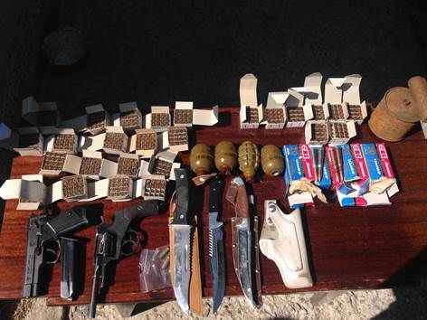 Под Киевом нашли два арсенала оружия: опубликованы фото	