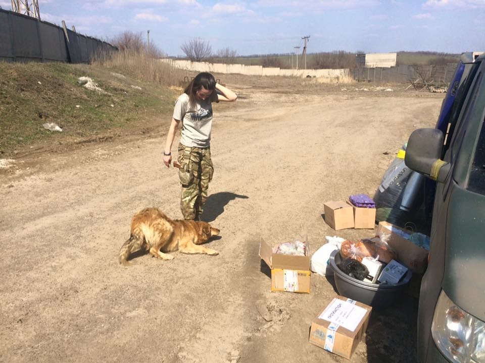 Они оберегают защитников: опубликованы фотографии самых преданных друзей воинов АТО