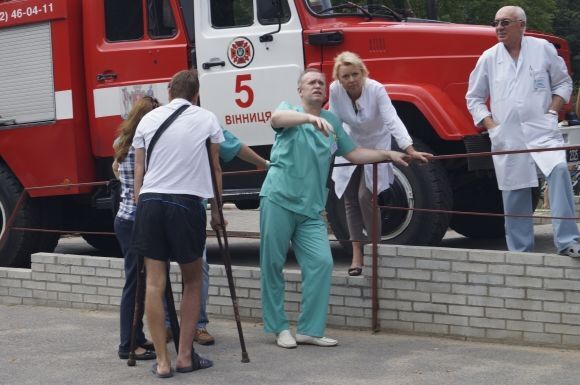 У центрі Вінниці спалахнула лікарня: евакуйовано більше 200 осіб