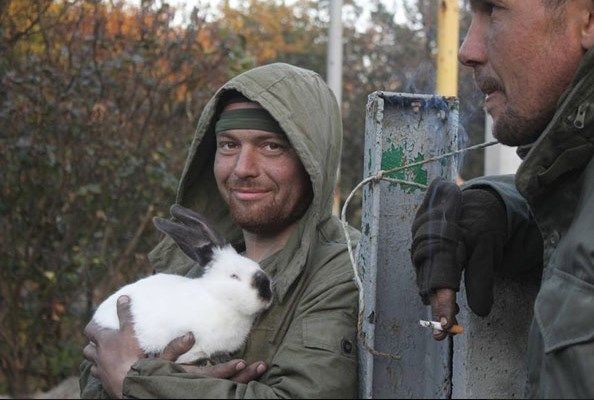 Тварини в зоні АТО: проникливий фоторепортаж