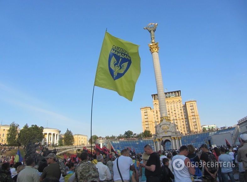 "Правый сектор" провел на Майдане Народное вече