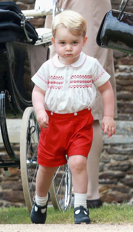 Принц Джордж отметил двухлетие: трогательные снимки сына Уильяма и Кейт