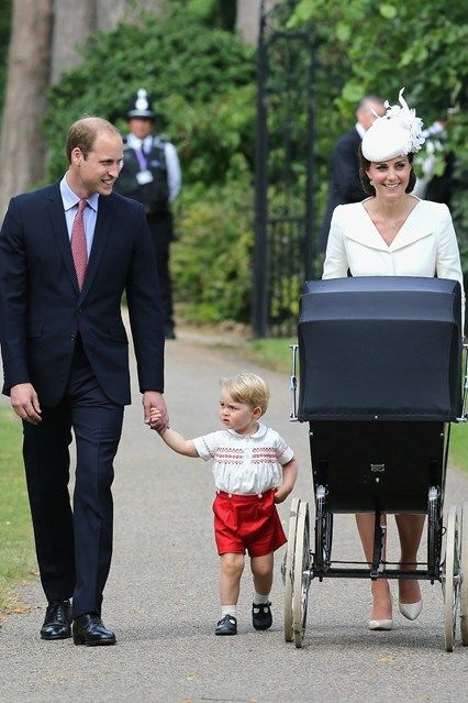Принц Джордж отметил двухлетие: трогательные снимки сына Уильяма и Кейт