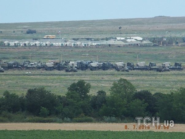 Відпустка під Ростовом: ЗМІ опублікували фото перевалочної бази російських військових