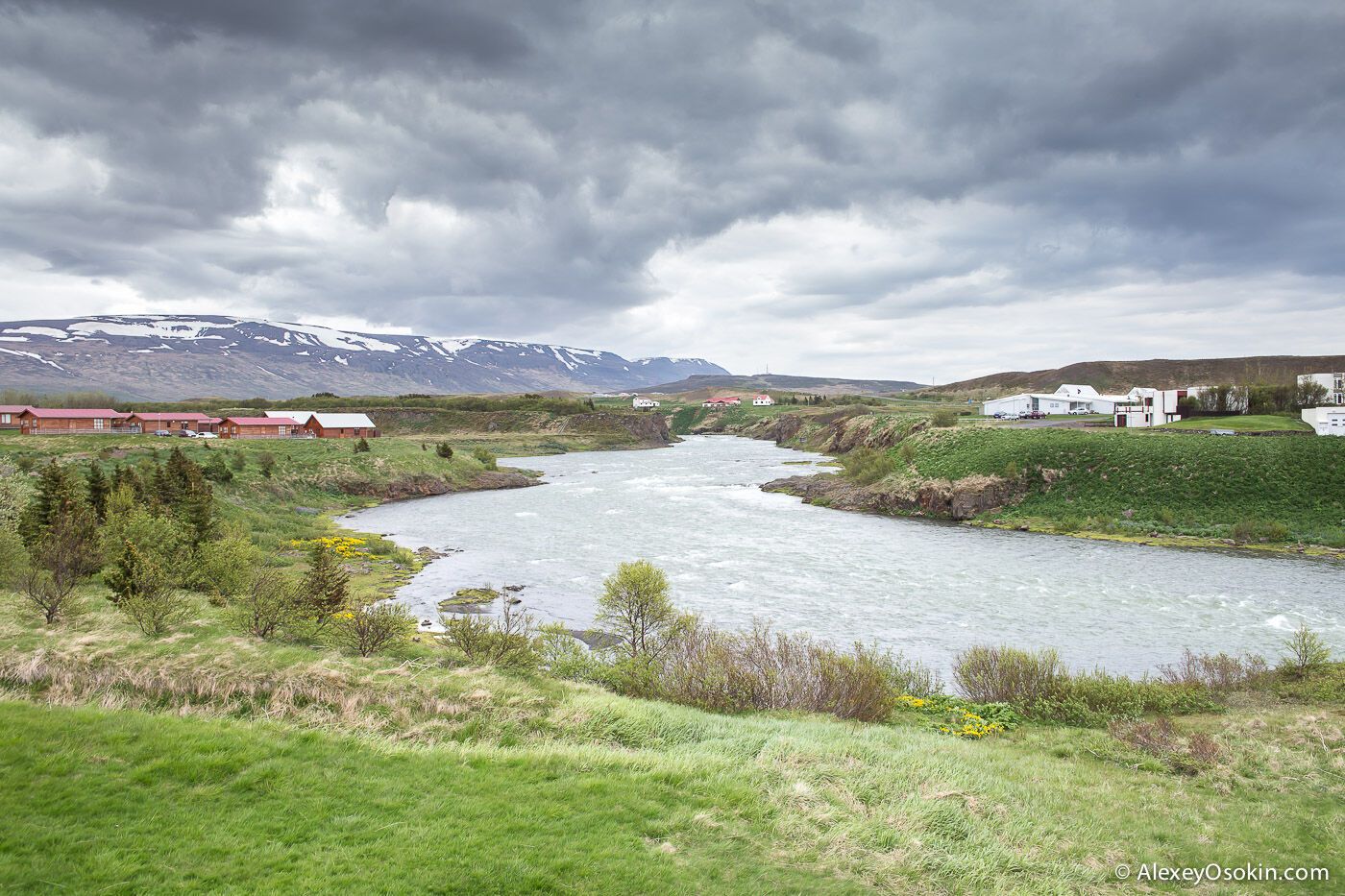 Что следует посмотреть в суровой Исландии