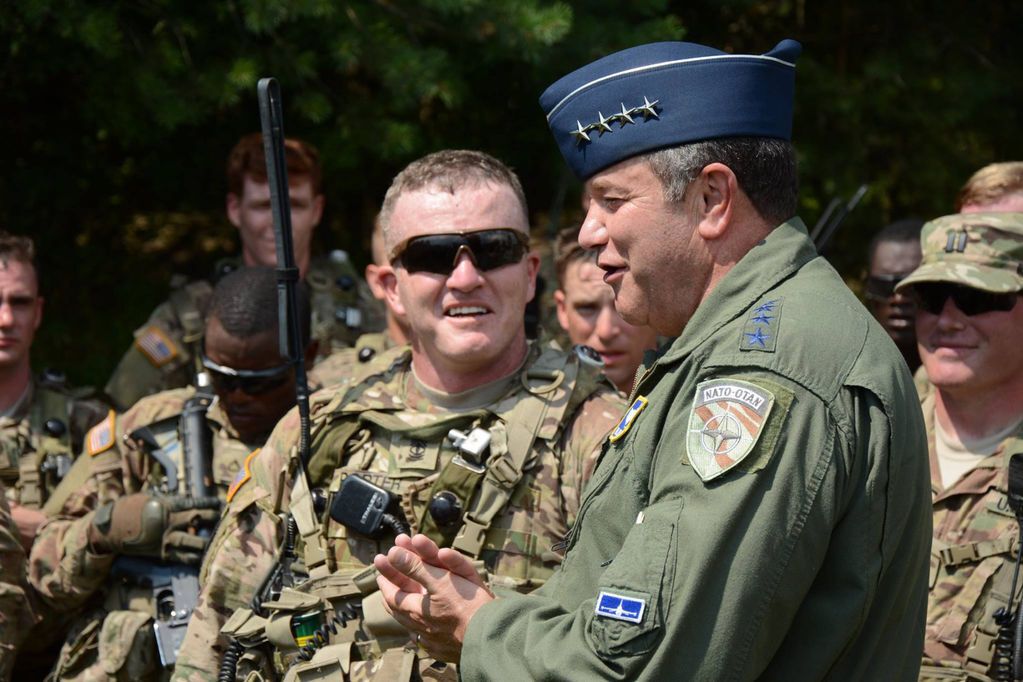Пусть американцы у вас учатся: как генерал НАТО гонял украинских бойцов. Фоторепортаж