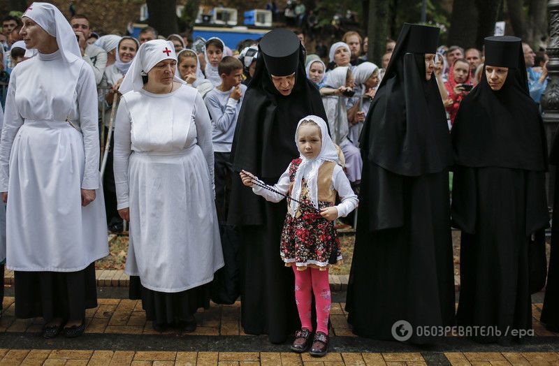 В Киеве состоялся многотысячный крестный ход: опубликованы фото и видео