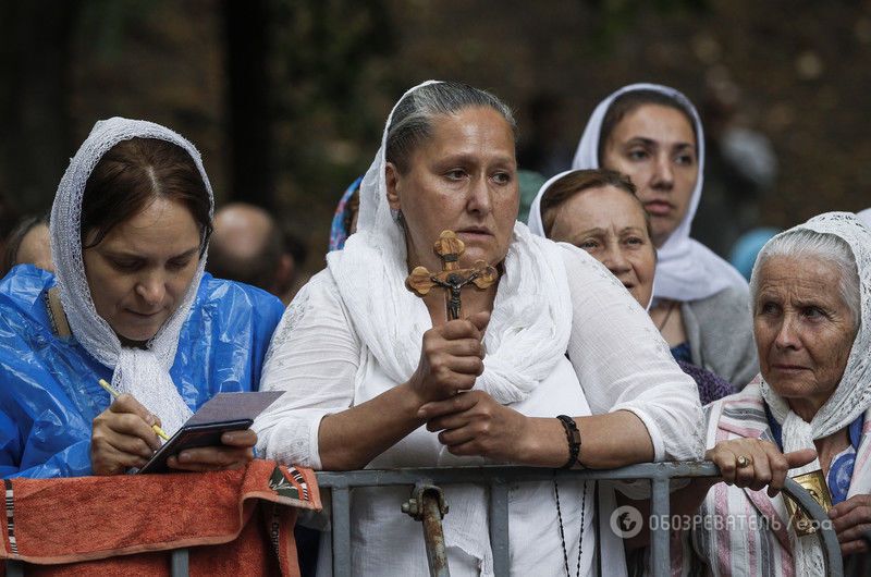 В Киеве состоялся многотысячный крестный ход: опубликованы фото и видео