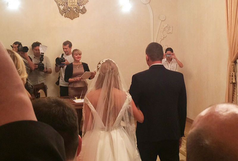 Ксения Бородина вышла замуж в роскошном свадебном платье