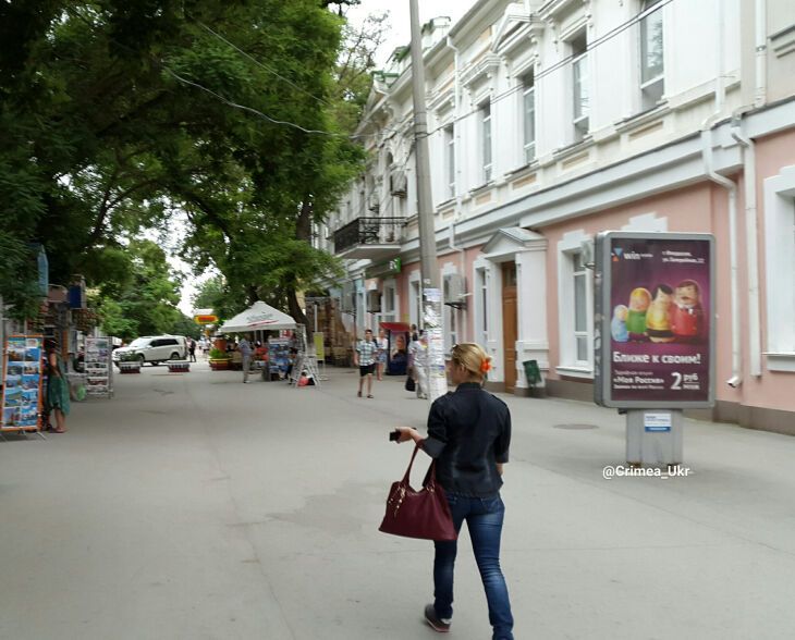 У Криму нечисленні російські туристи економлять навіть на їжі: опубліковані фото