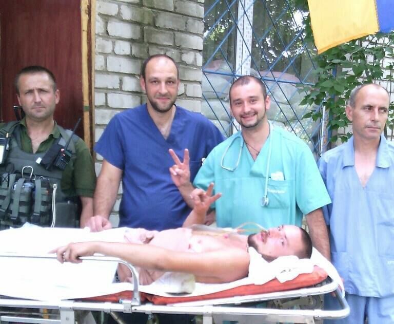 Фронтовые Ангелы: репортаж о врачах, спасающих бойцов в зоне АТО