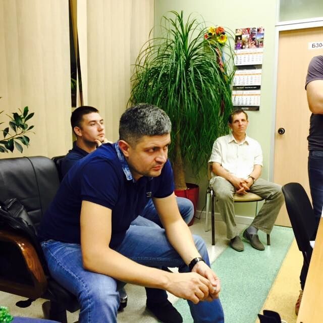 В Одесі міліція з Києва взяла штурмом офіс мережі магазинів: опубліковані фото