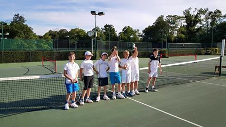 Дети Андрея Шевченко стали призерами теннисного турнира в Англии
