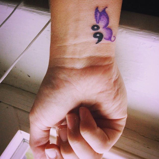 Это не конец: почему люди во всем мире делают тату "точка с запятой"