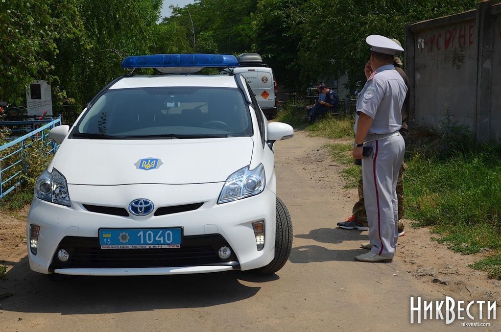 У Миколаєві на замінованій телевежі вивісили прапор "Новоросії"