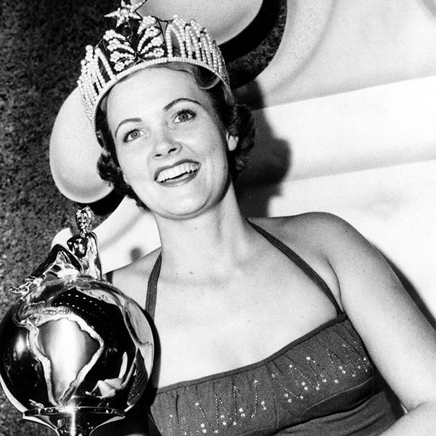 Фото победительниц "Мисс Вселенная": как изменились стандарты красоты за 60 лет