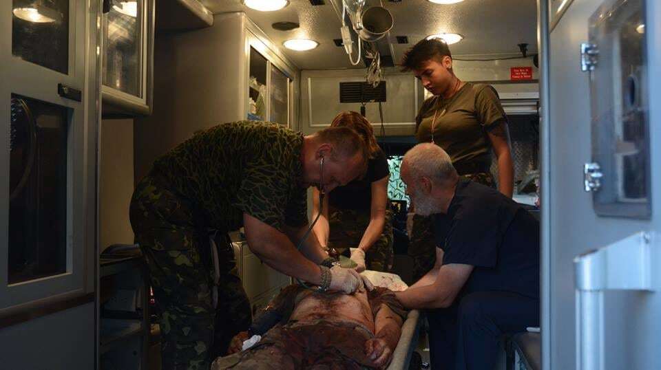 Медики рассказали о потерях сил АТО под Волновахой: опубликованы фото