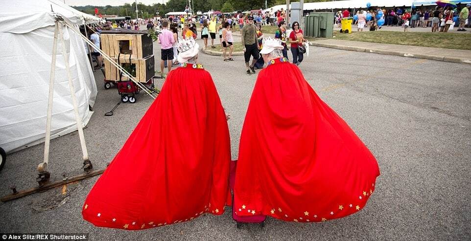 Двойное счастье: в США прошел удивительный фестиваль близнецов