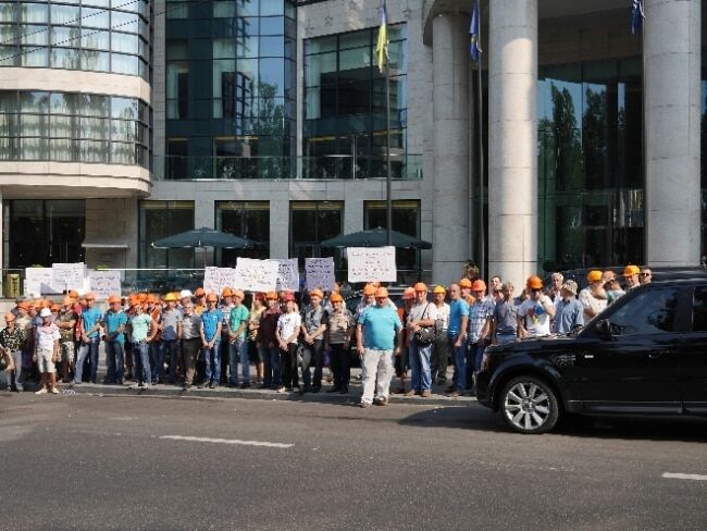 Репутация ценой в 2 млн грн: заказчик и генподрядчик "Hilton Kiev" забыли о долгах