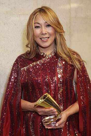 12 звезд, которые в 40 лет выглядят лучше, чем в 20