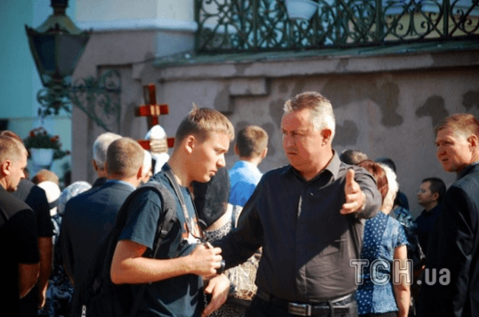 В Луцке попрощались с Еремеевым: его тело повезли в родное село