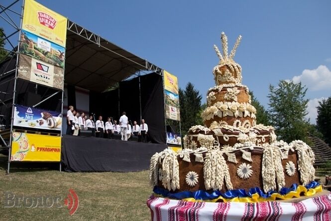 Во Львове отметили юбилейный "Праздник хлеба": фото торжества