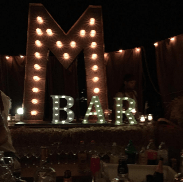 Мадонне на день рождения сделали "живой" подарок: фото с вечеринки