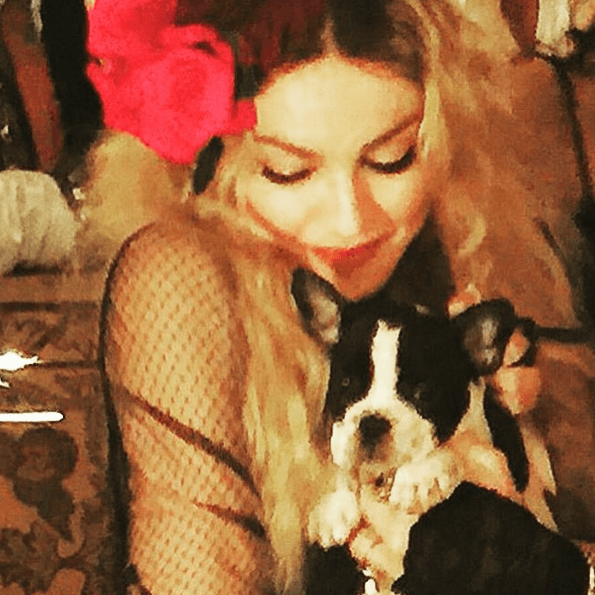 Мадонне на день рождения сделали "живой" подарок: фото с вечеринки