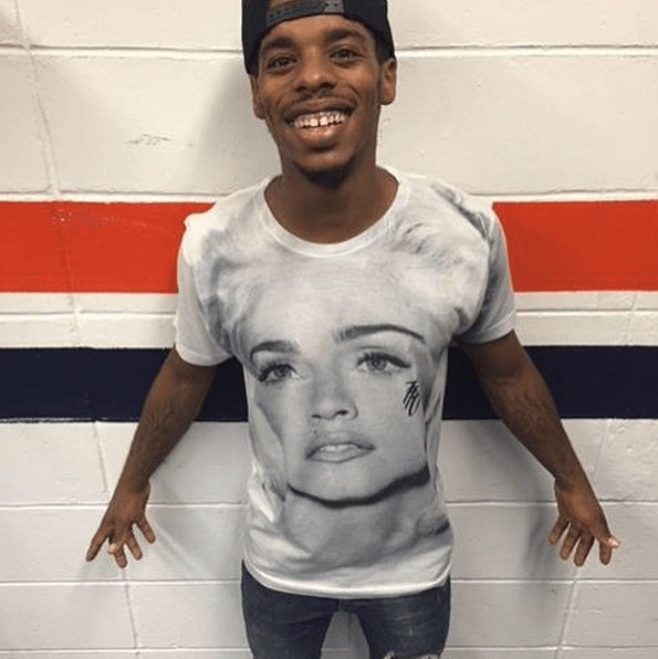 Мадонне на день рождения сделали "живой" подарок: фото с вечеринки