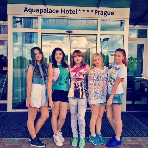 Девочка из Украины в составе чешского гелз-бенда покорила мир 