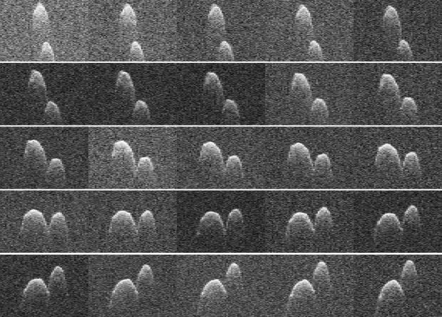 NASA показало політ "злиплих" астероїда: опубліковані фото і відео