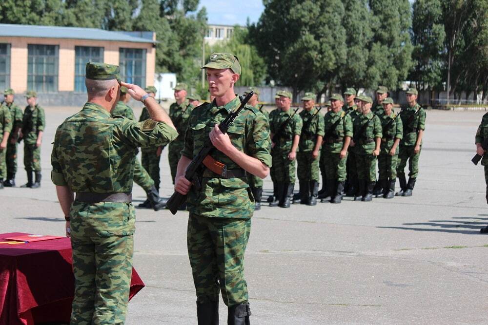 Терористи "ЛНР" похвалилися бойовим "зеленим" поповненням: фотофакт