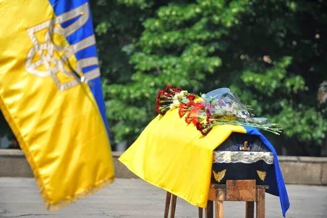 Поразительные факты о флаге Украины и сильные фото о том, как много он значит