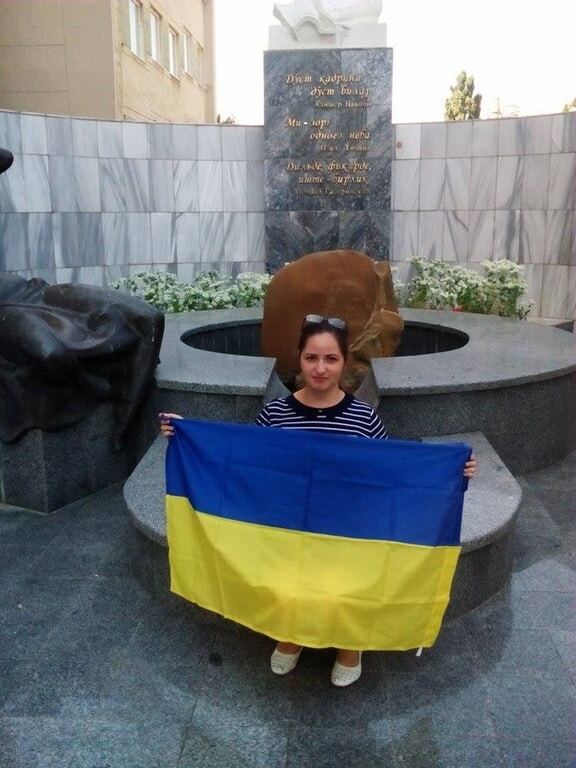 День прапора України відзначив і окупований Крим: фотофакт