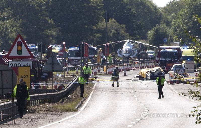 Крушение истребителя на авиашоу в Британии: жертв уже 11