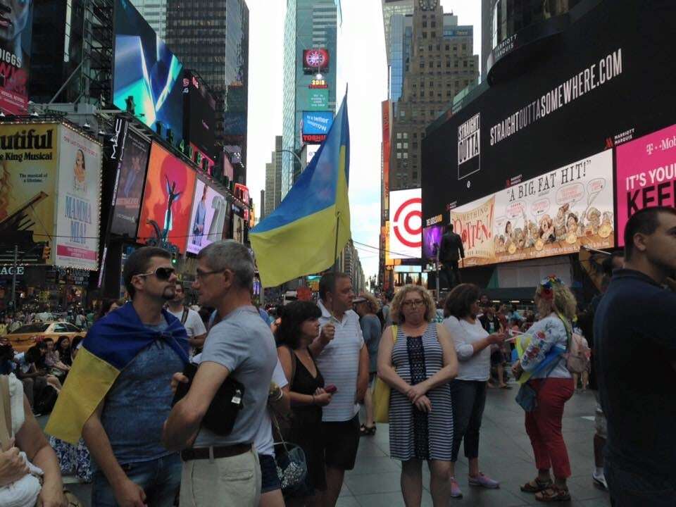 "СШАнаш": сотни украинцев празднуют День Независимости в Нью-Йорке. Фоторепортаж