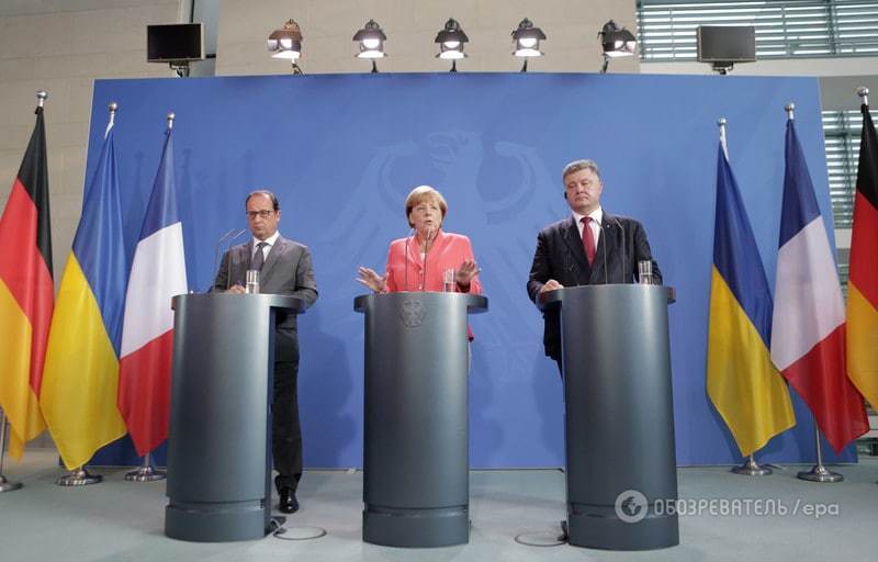 У Берліні пройшли переговори Порошенка, Меркель і Олланда: перші фото