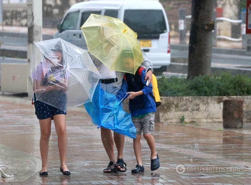 В Азии бушует тайфун "Гони": Россия в зоне риска. Опубликованы фото и видео