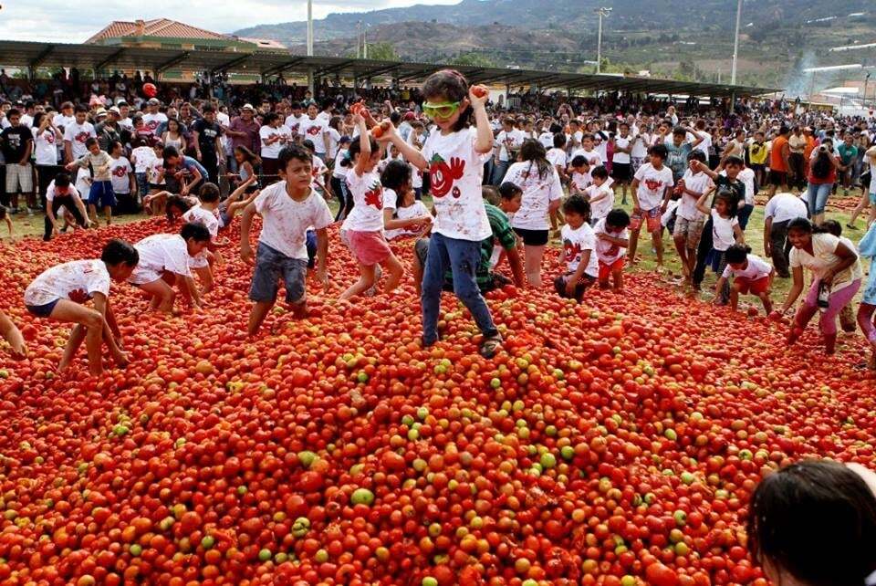 70 лет оригинальному испанскому празднику – La Tomatina