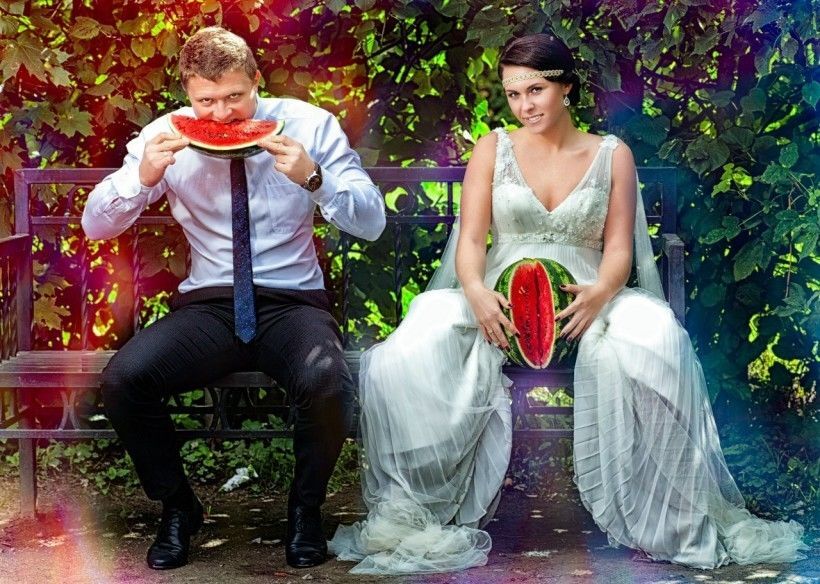 26 смешных фото, которые навсегда испортили свадьбу