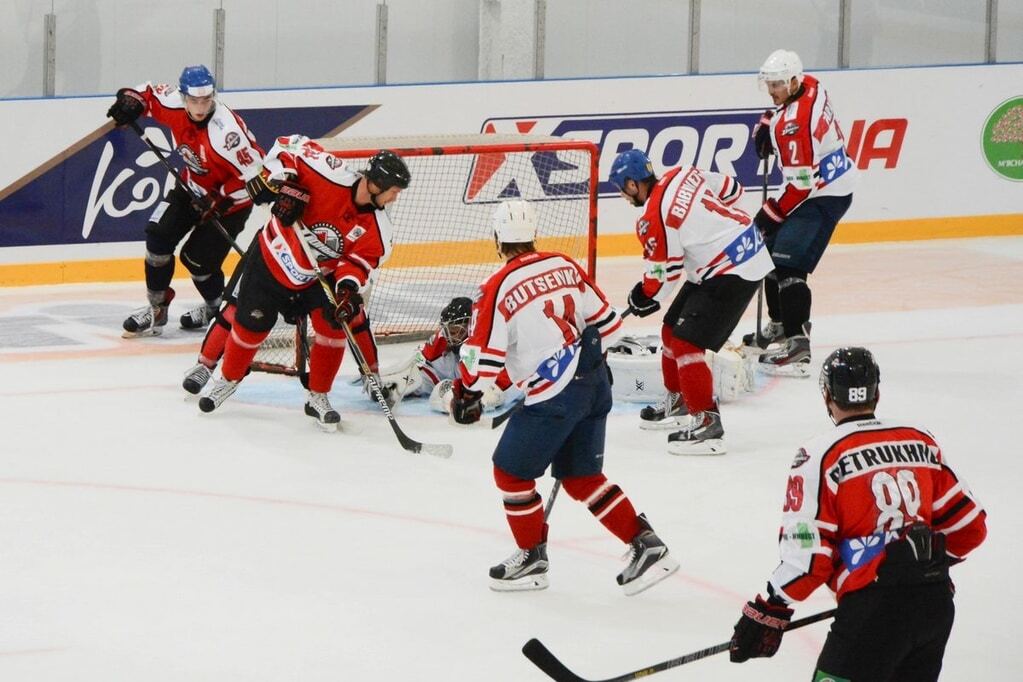 30 августа в Дружковке хоккейный клуб "Донбасс" торжественно открыл спортивный сезон!